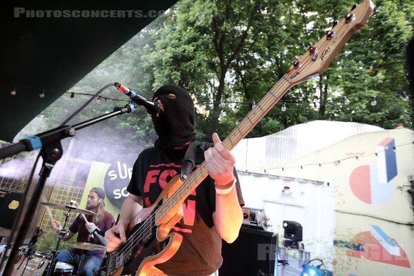 DYE CRAP - 2021-07-01 - PARIS - Terrasse du Trabendo - 